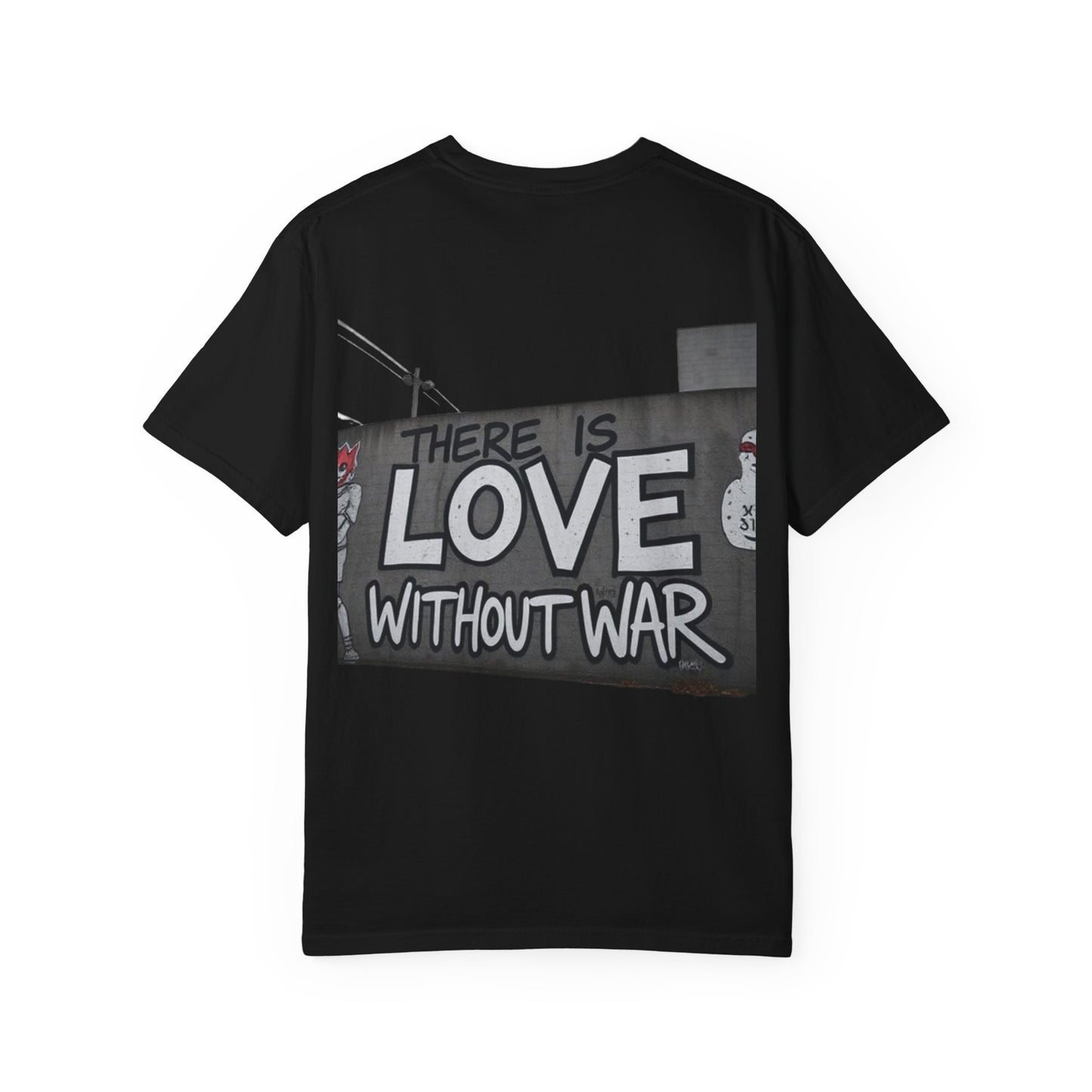 "No Love Without War" Urban StreetArt T-Shirt - 100% cotton - imperatrixies
